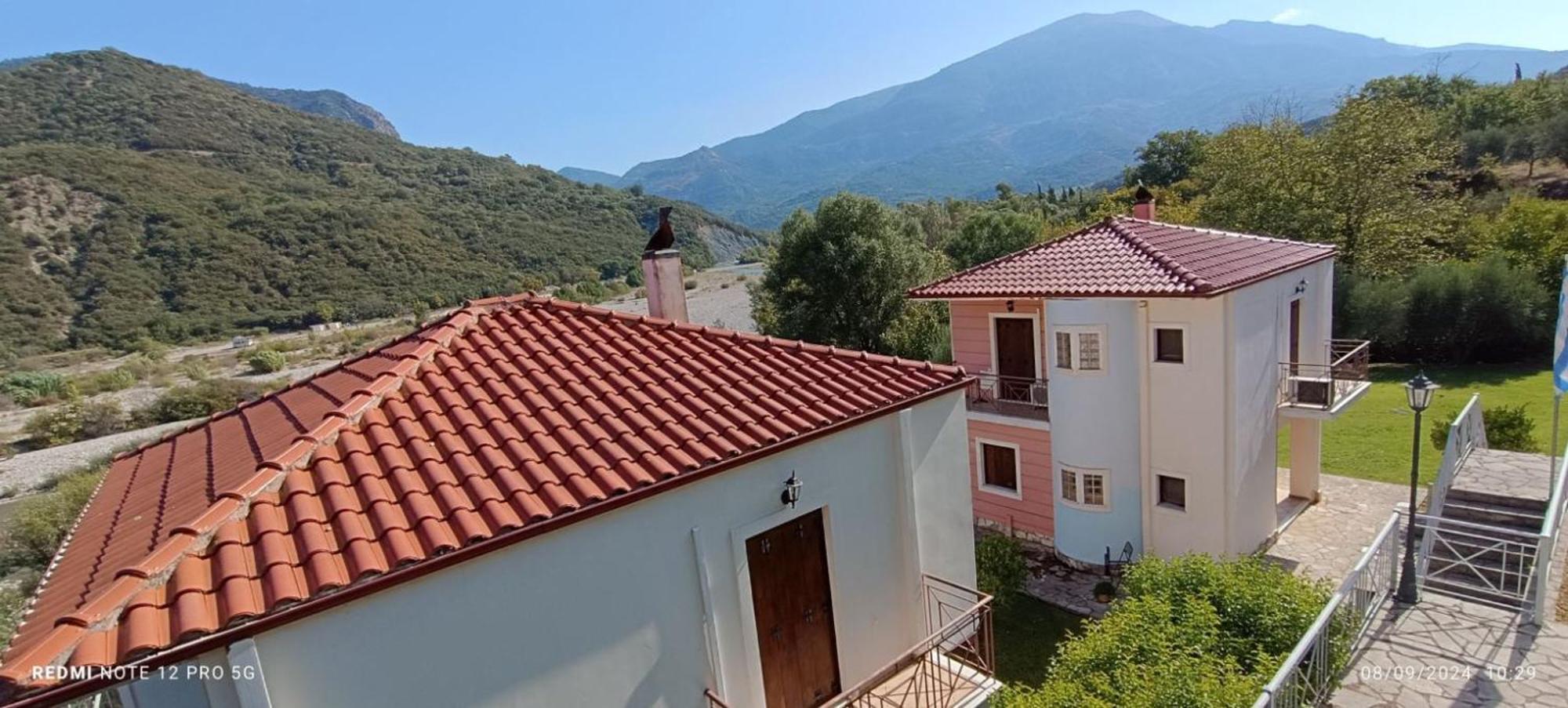 Evinos Village Resort Gefira Mpania 外观 照片