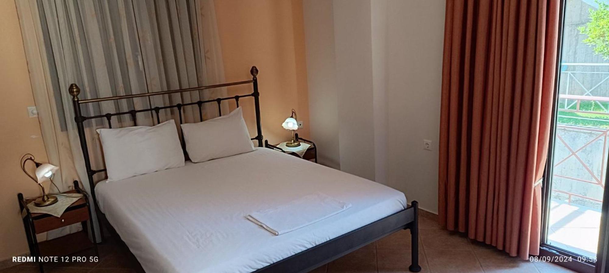 Evinos Village Resort Gefira Mpania 外观 照片